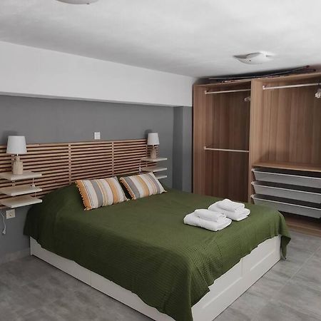 Oliva Loft Lägenhet Ermoupoli Exteriör bild