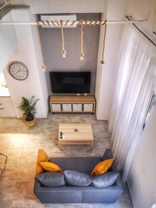 Oliva Loft Lägenhet Ermoupoli Exteriör bild